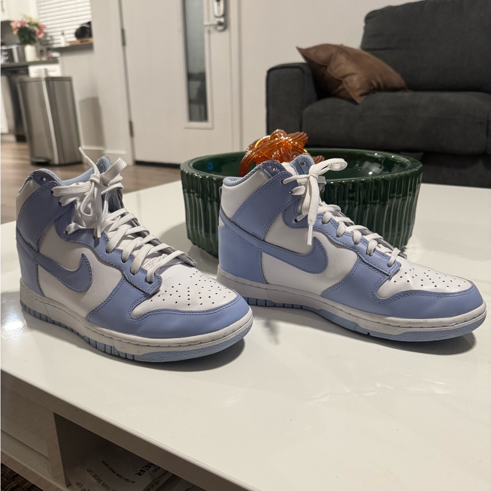 Nike high dunks aluminum women’s